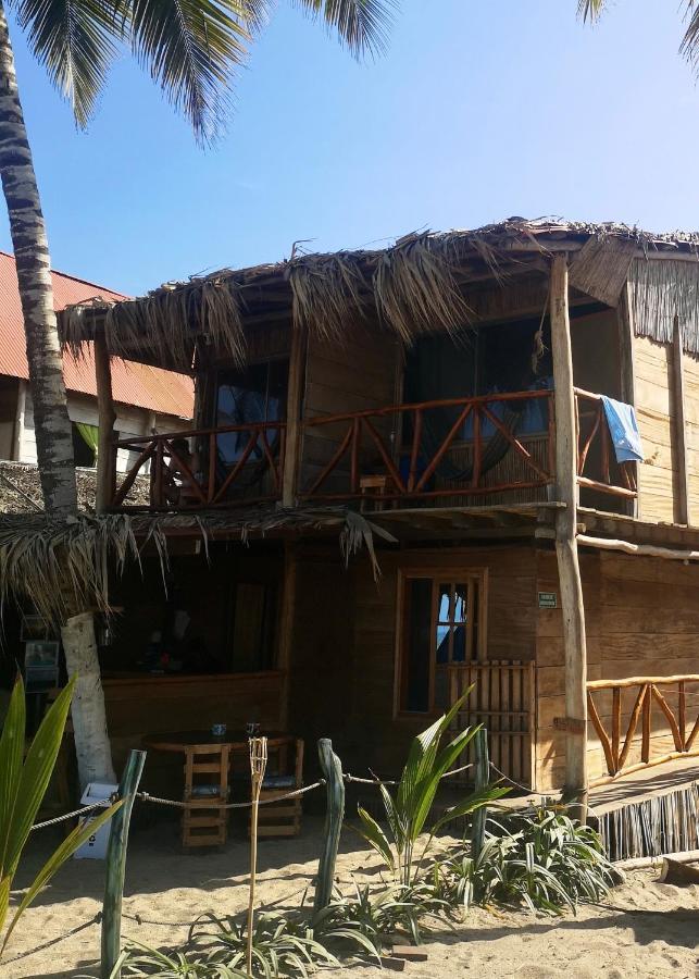 Palmario Hostal Guachaca Bagian luar foto